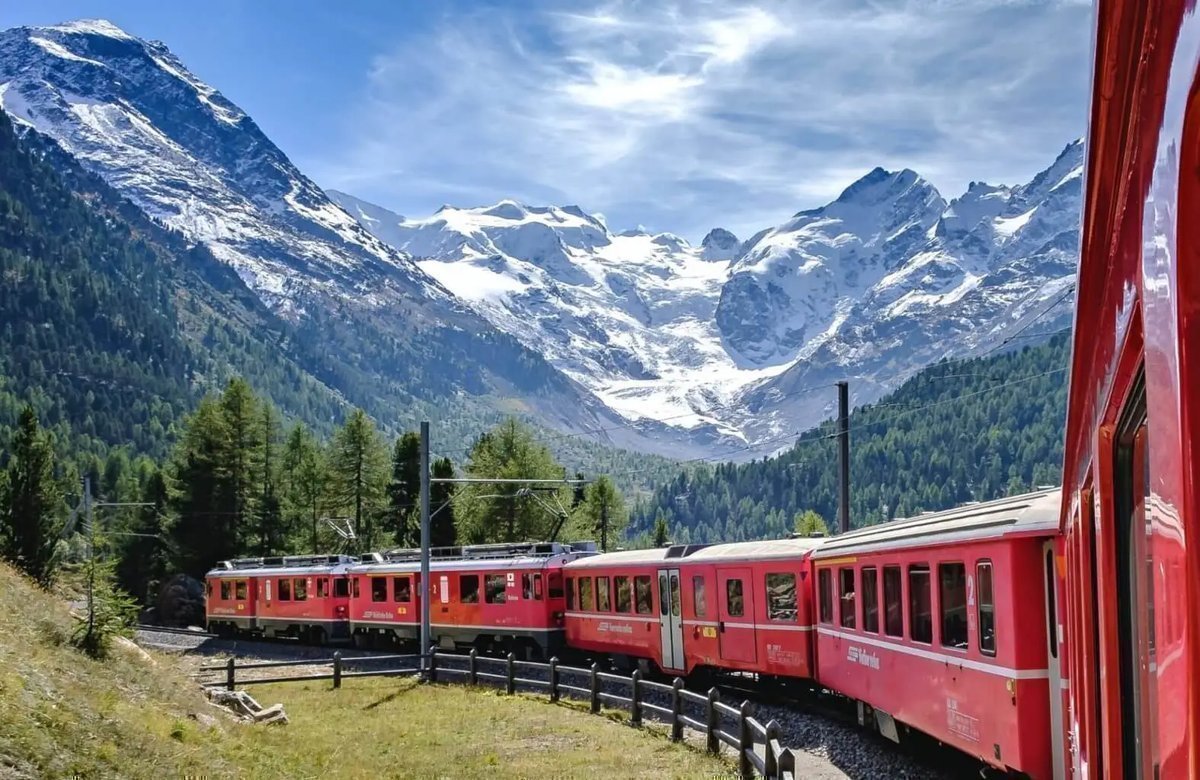 Watch the Bernina Express ride 🎞